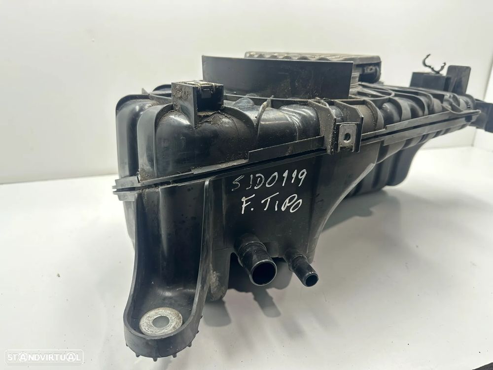 Depósito AdBlue - Fiat Tipo (2019) - 4