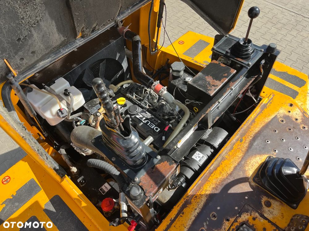Thwaites Mach 698 9 Tonne - 15