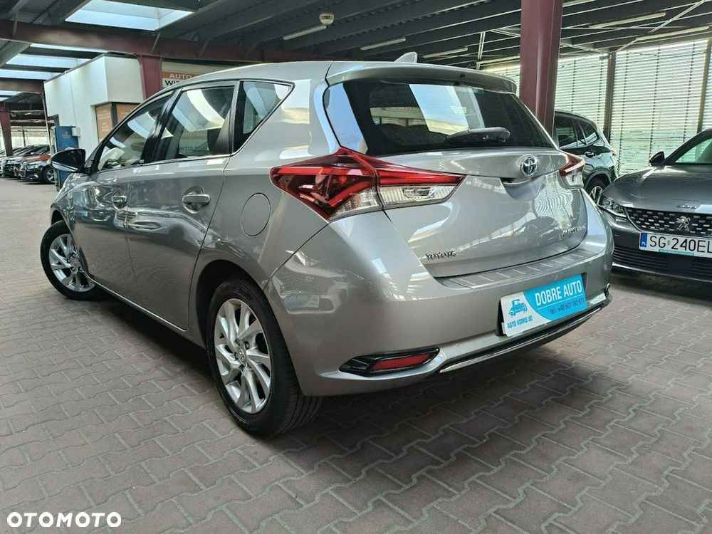 Toyota Auris 1.8 VVT-i Automatik Edition S+ - 6