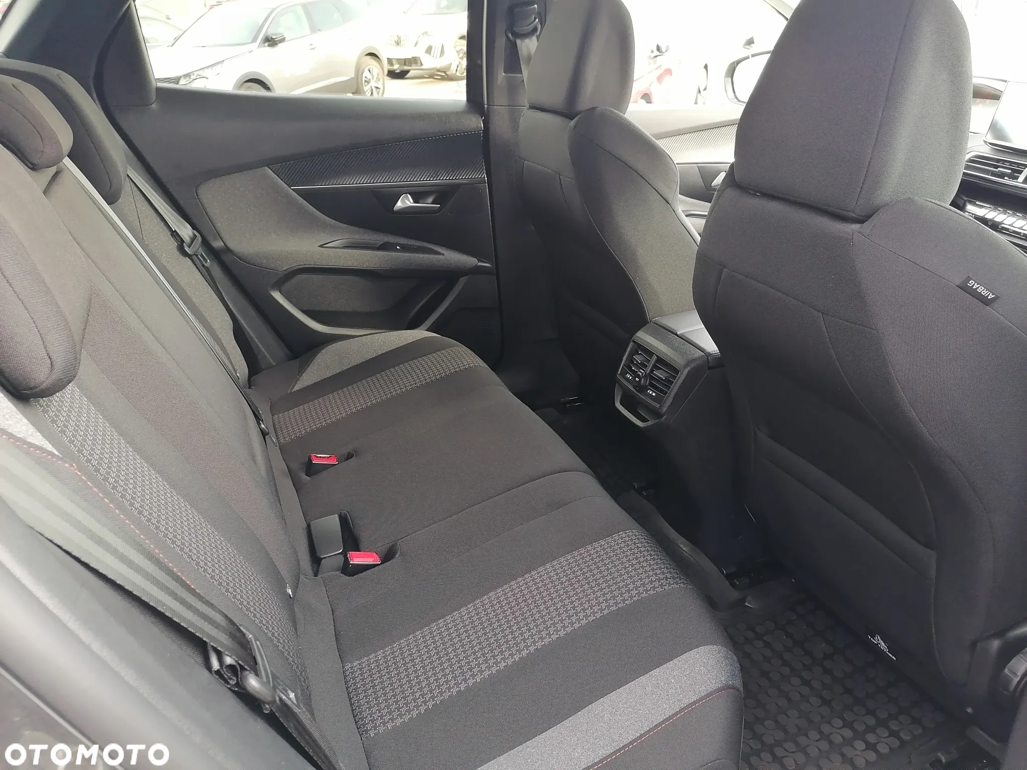 Peugeot 3008 1.2 PureTech Active Pack S&S - 18