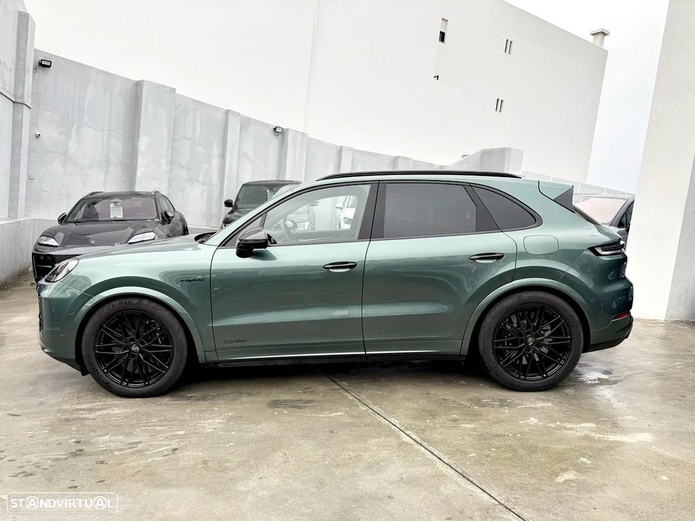 Porsche Cayenne Turbo E-Hybrid - 5
