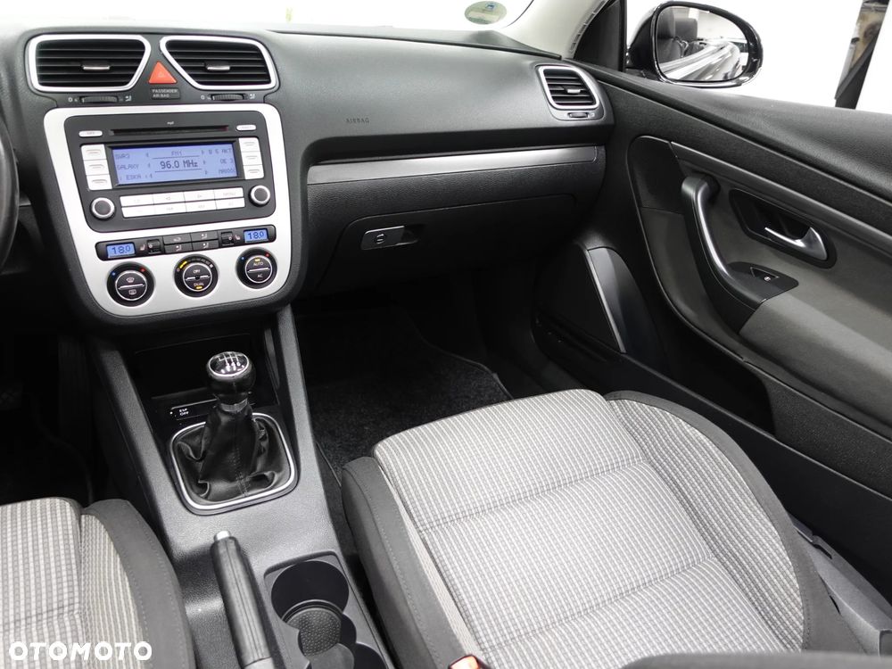 Volkswagen Eos 1.6 FSI - 38