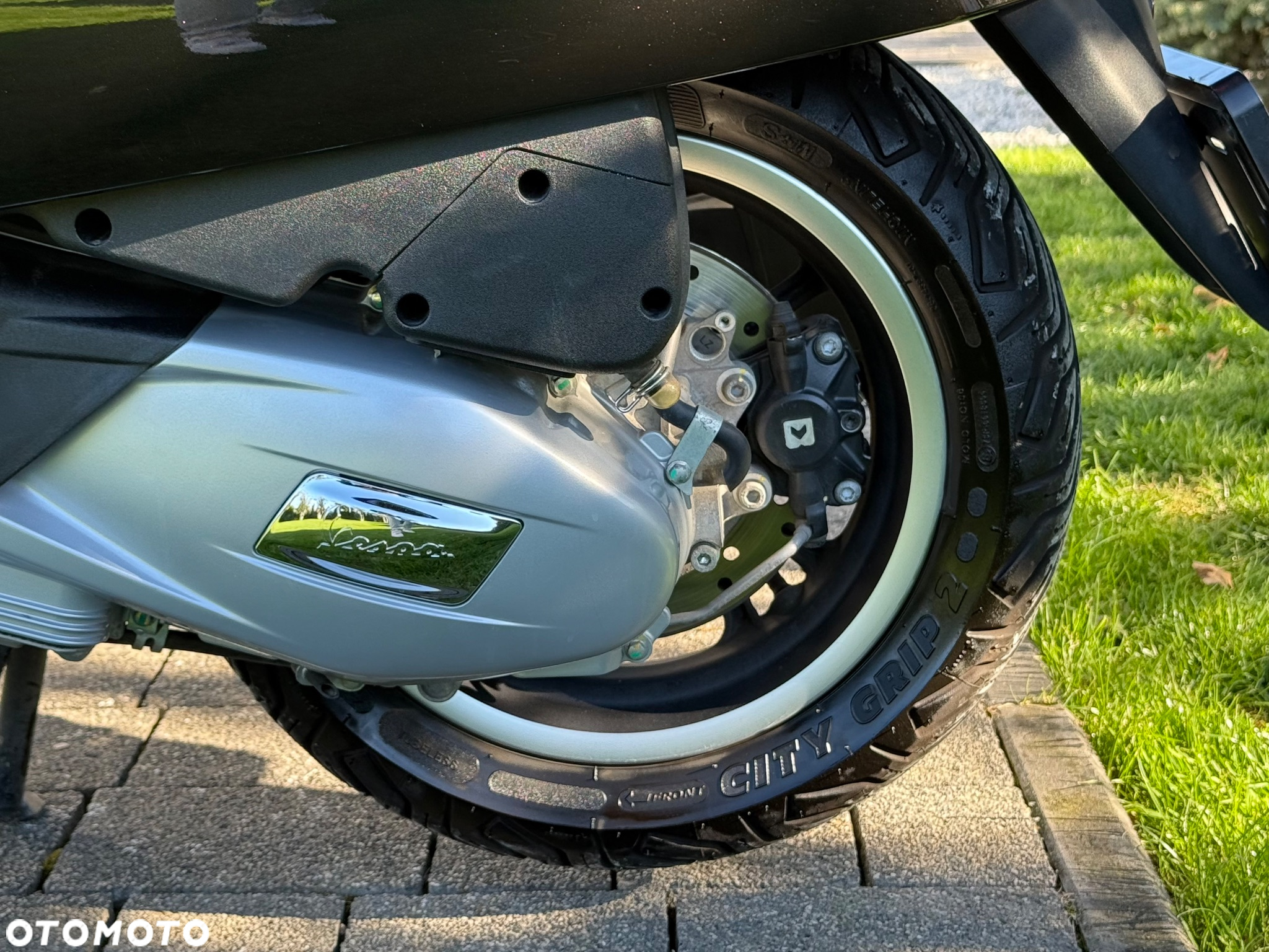 Vespa GTS - 8