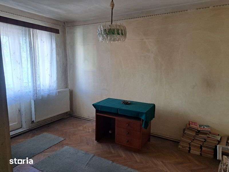 Apartament 4 camere de vanzare in Dej — fotografia 1