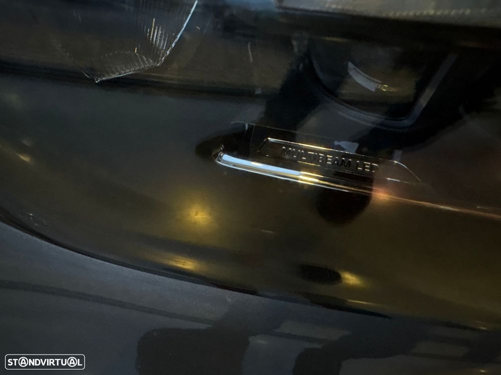 Mercedes-Benz B 250 e AMG Line - 48