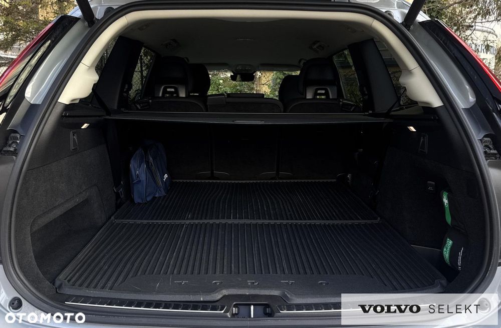 Volvo XC 90 - 31