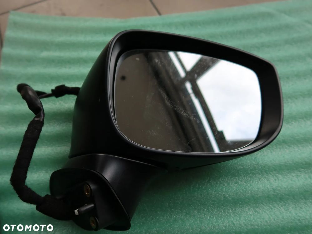 Lusterko zewnętrzne PRAWE mazda cx5 17-20r  8 pin - 1