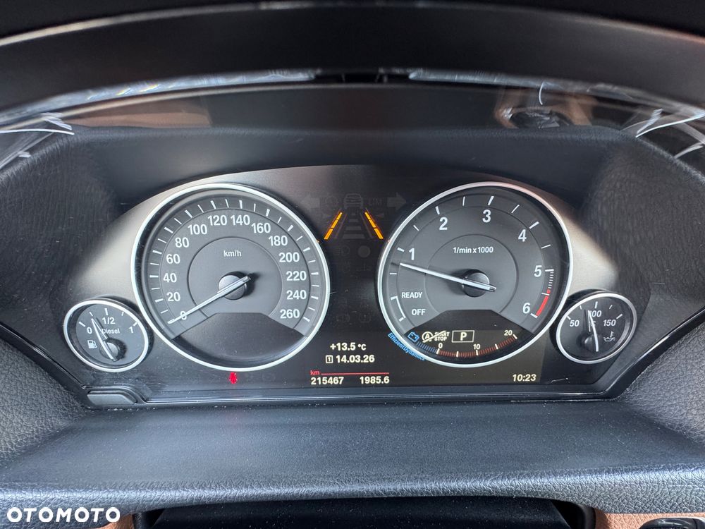 BMW Seria 3 320d Luxury Line - 24