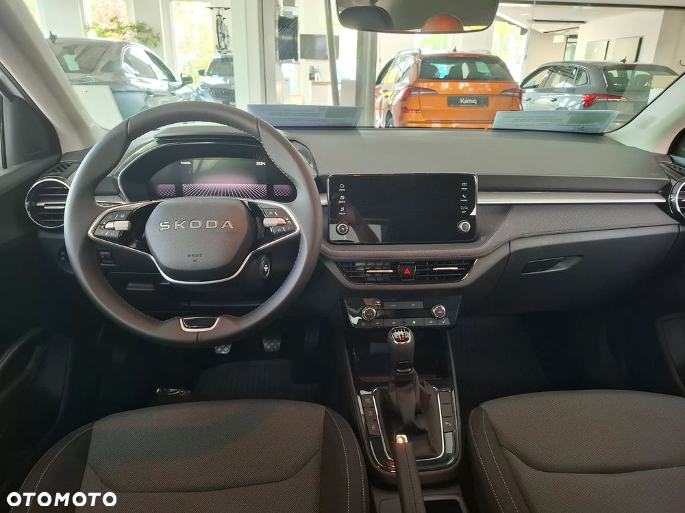 Skoda Fabia 1.0 TSI Drive - 4