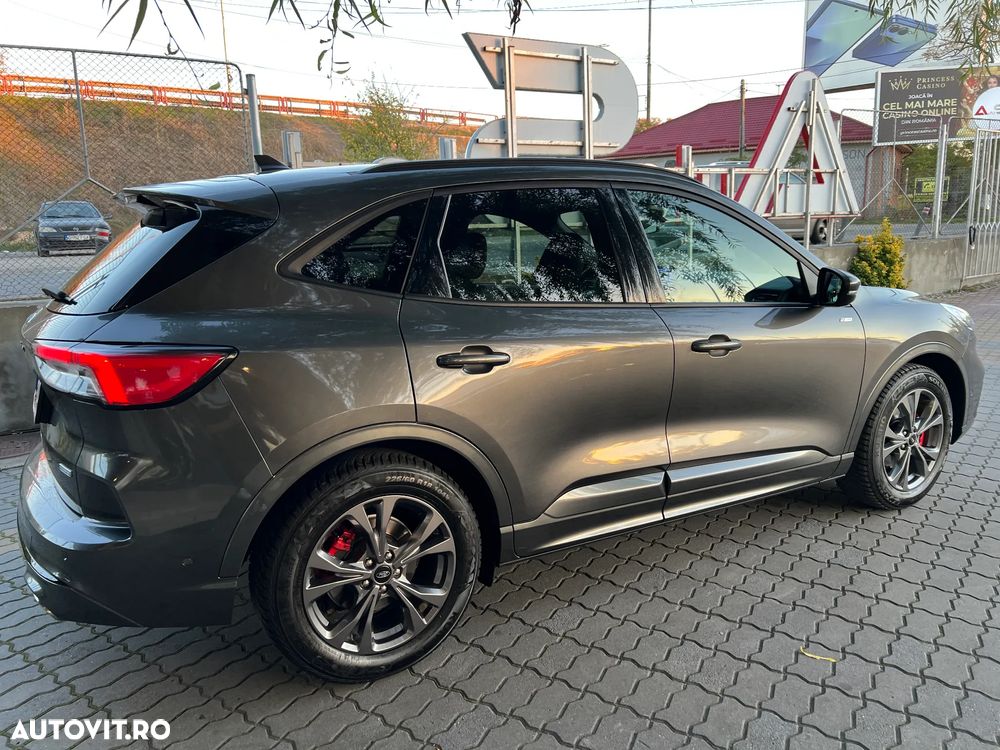 Ford Kuga 2.5 Duratec FHEV FWD ST Line - 15