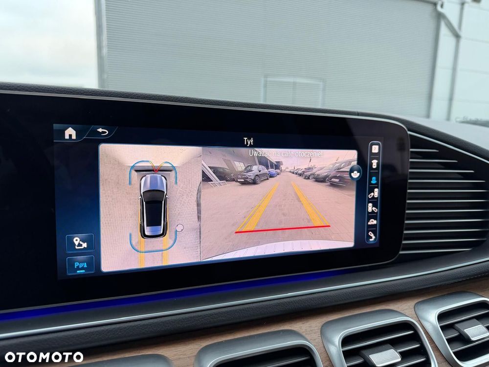Mercedes-Benz GLE - 22