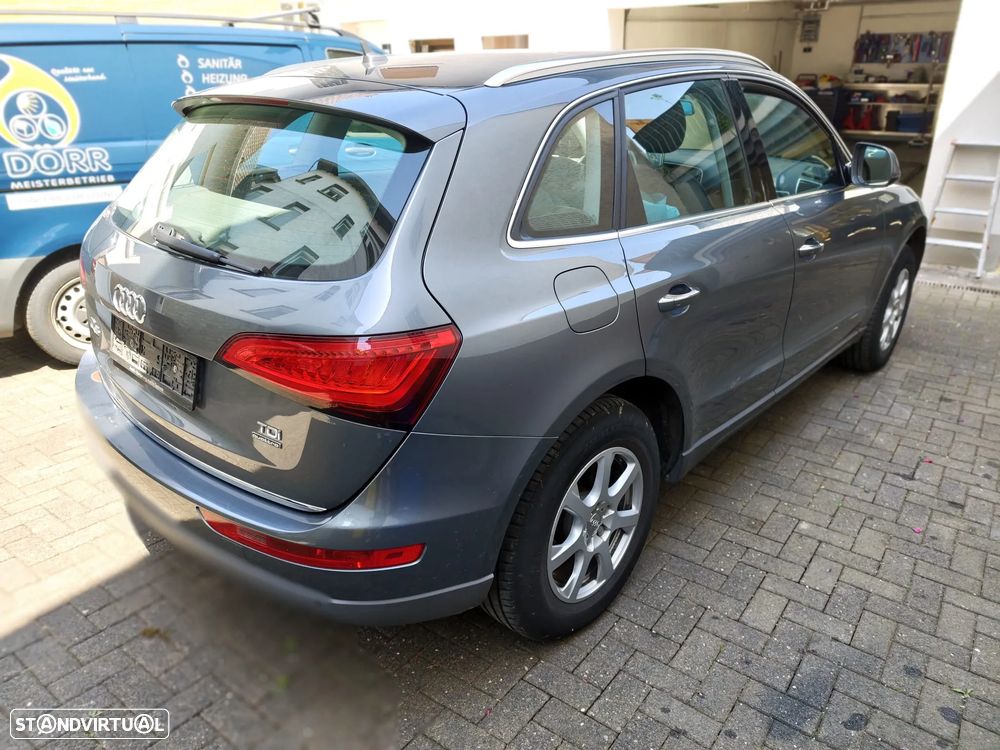 Audi Q5 2.0 TDI S tronic - 4