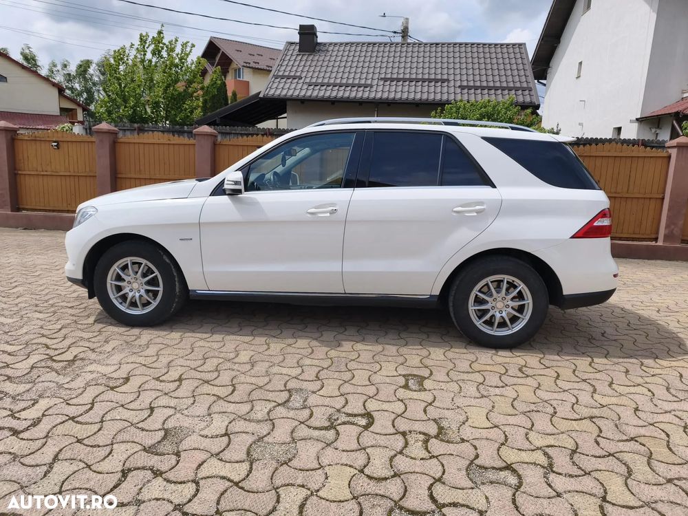 Mercedes-Benz ML 350 BlueTEC 4MATIC Aut - 3