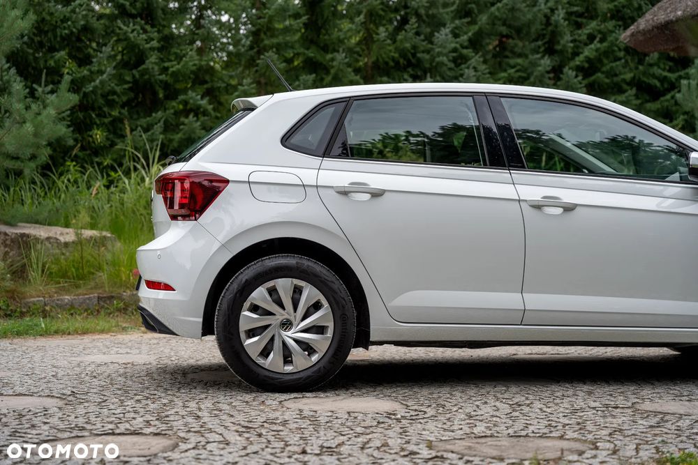 Volkswagen Polo 1.0 - 16