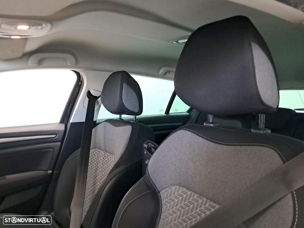 Renault Mégane Sport Tourer 1.3 TCe Limited - 4