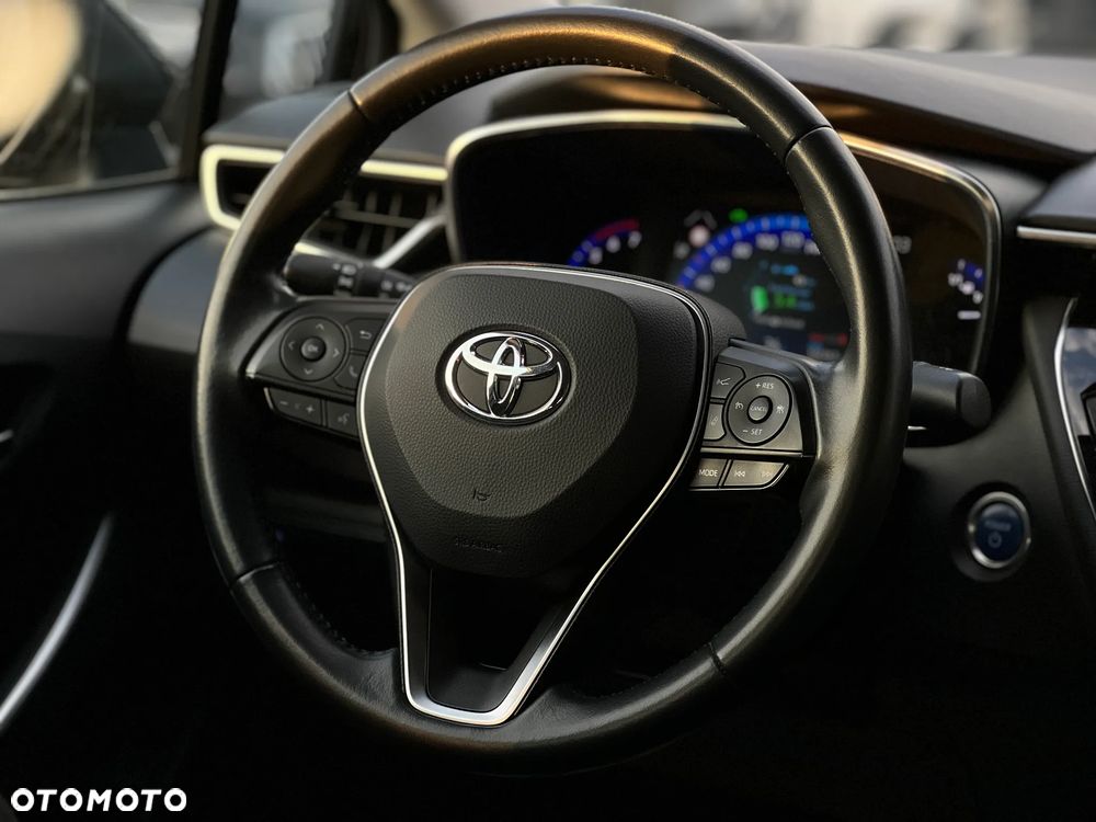 Toyota Corolla - 23