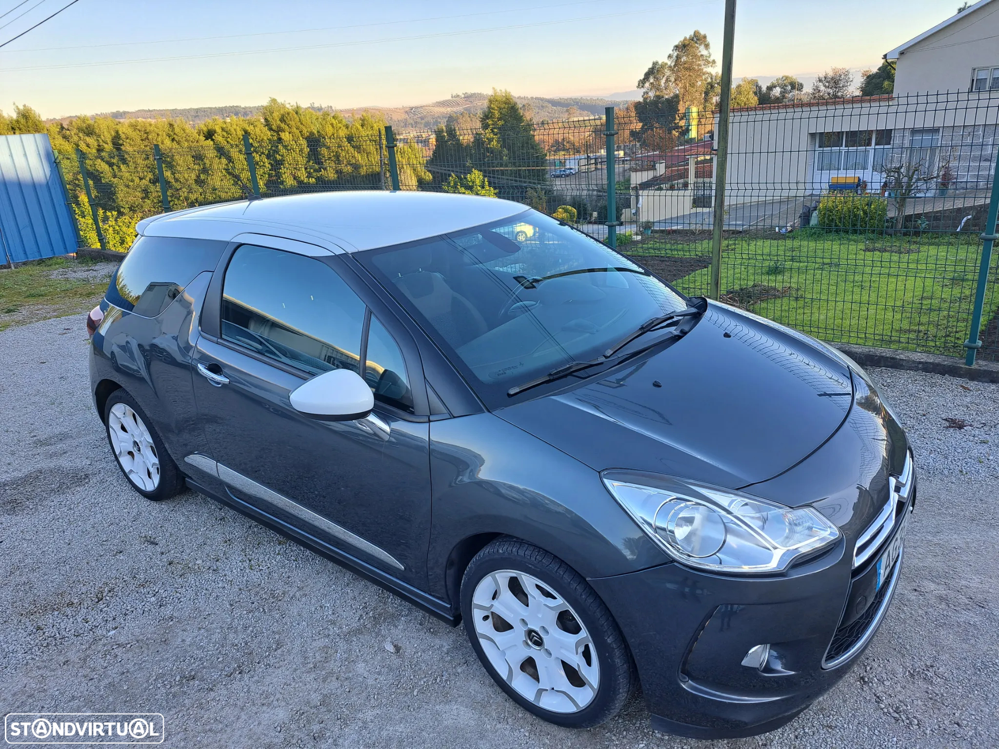 Citroën DS3 1.6 HDi Airdream Sport Chic - 11