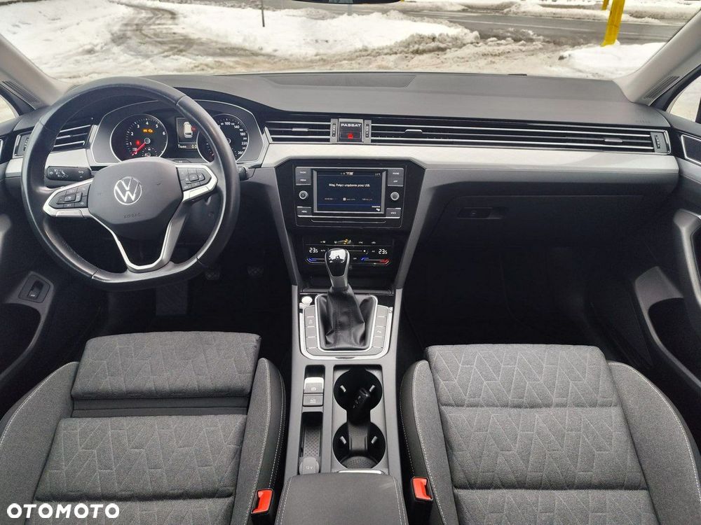 Volkswagen Passat Variant - 12