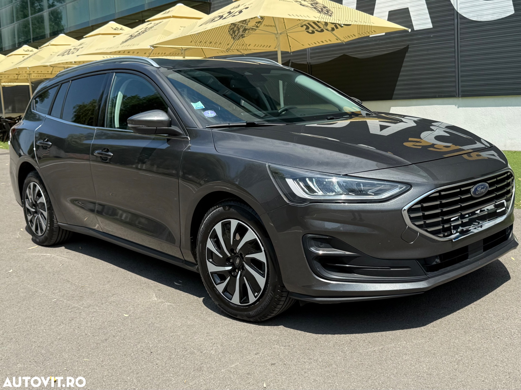 Ford Focus 1.0 EcoBoost Titanium X - 27