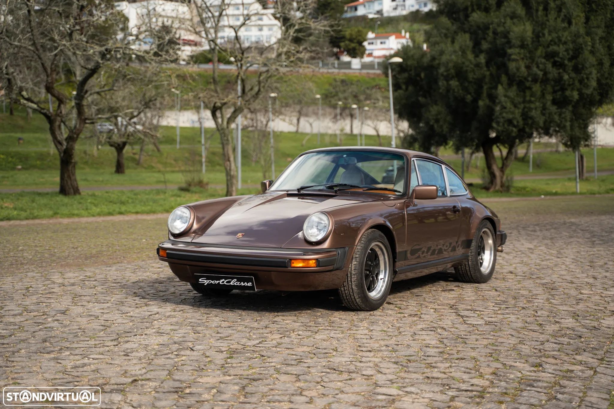 Porsche 911 Série G - 1