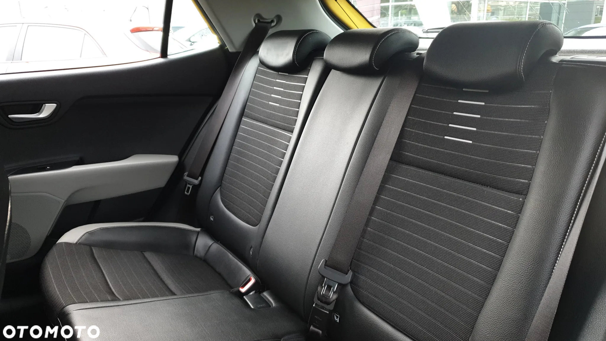 Kia Stonic 1.0 T-GDI L - 16