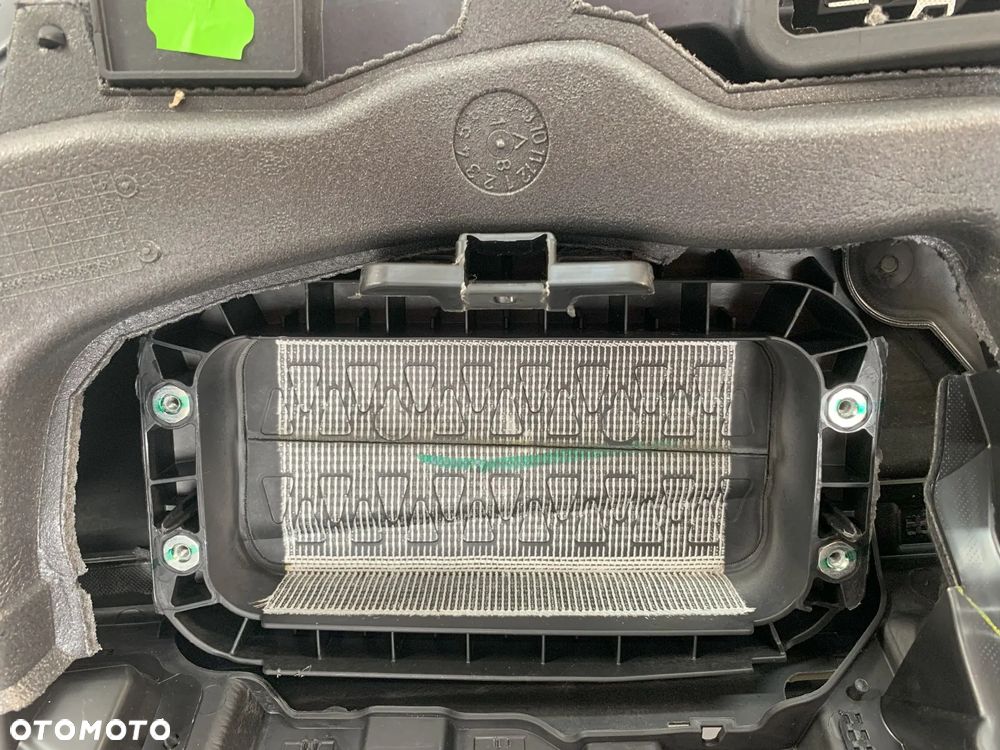 Volkswagen Passat B8 FL 19r Deska Rozdzielcza konsola 2019 - 8