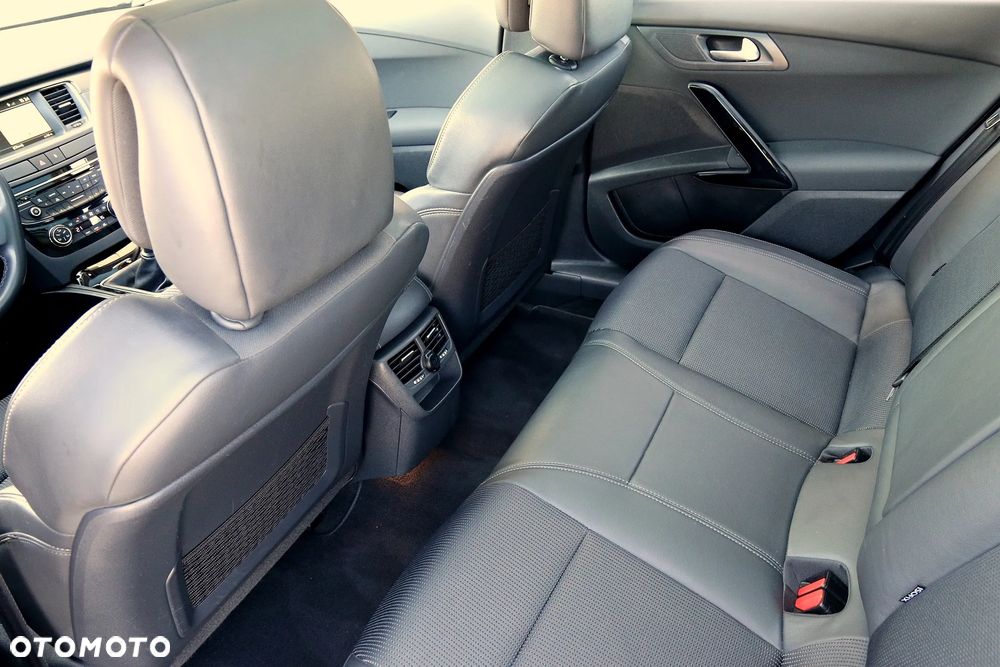 Peugeot 508 2.0 HDi Allure - 16