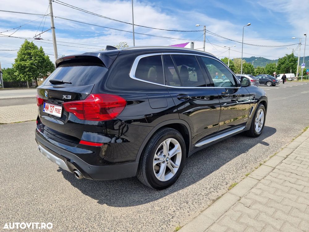BMW X3 xDrive30i AT xLine - 3