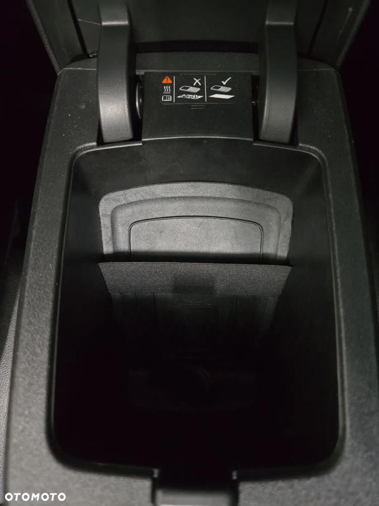 Opel Grandland X 1.5 D Start/Stop Business Elegance - 30