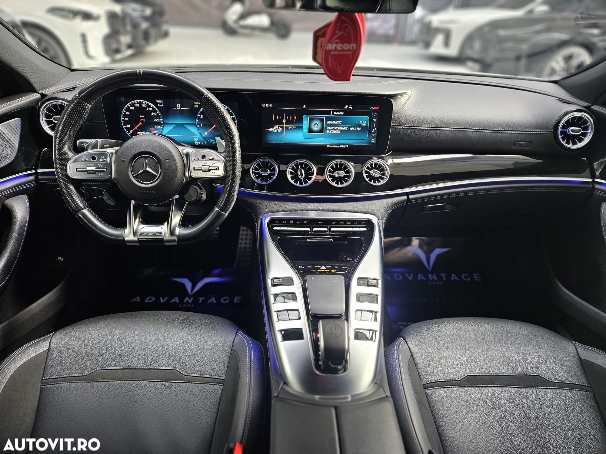 Mercedes-Benz AMG GT - 17