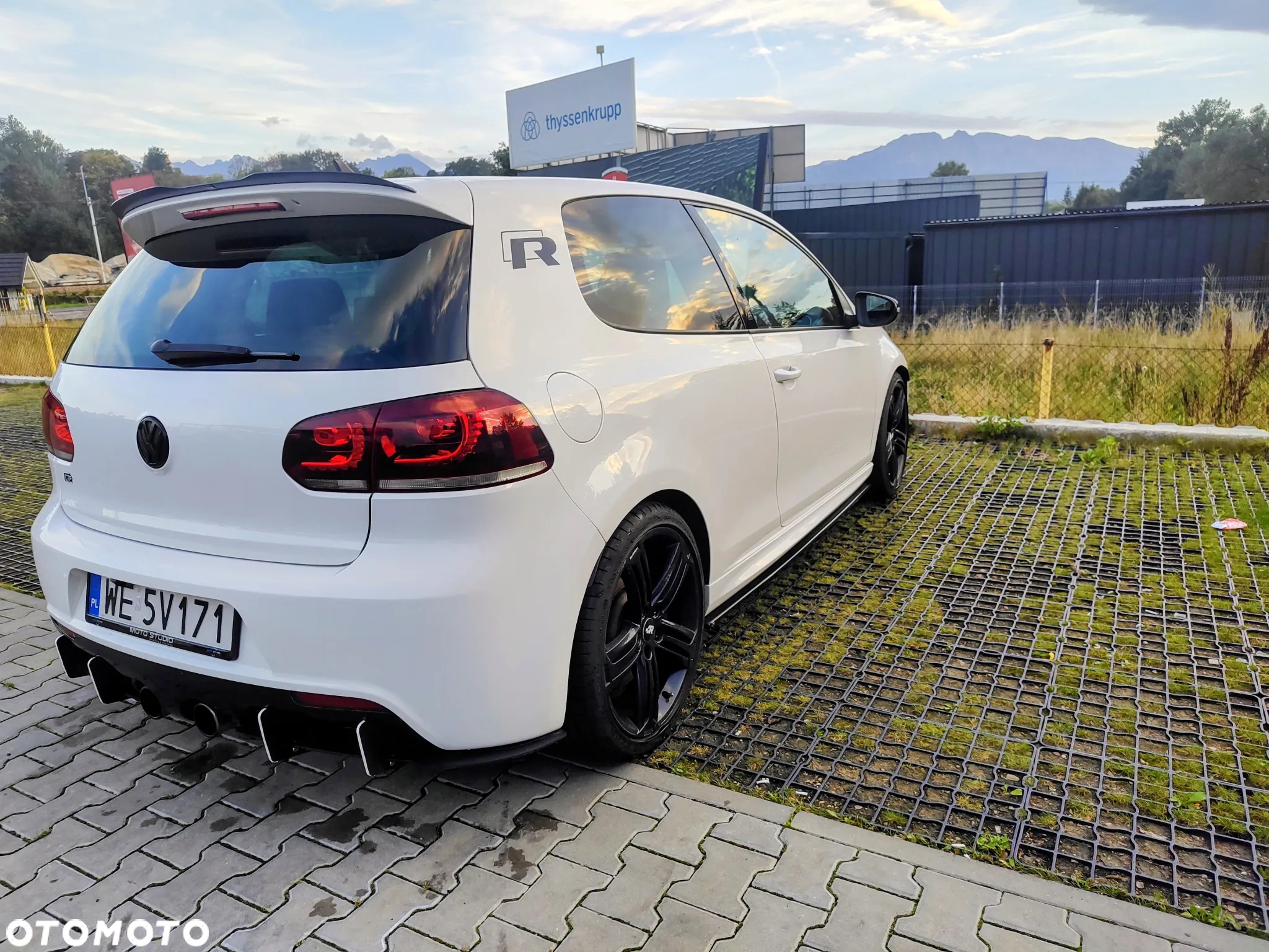 Volkswagen Golf VI 2.0 TSI 4Mot R DSG - 5