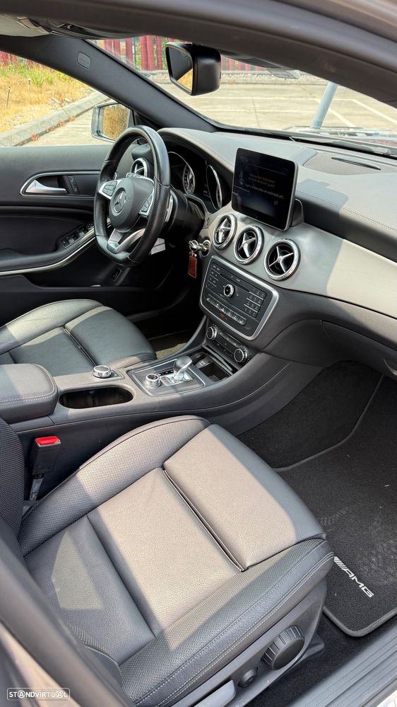 Mercedes-Benz GLA 45 AMG 4-Matic - 14