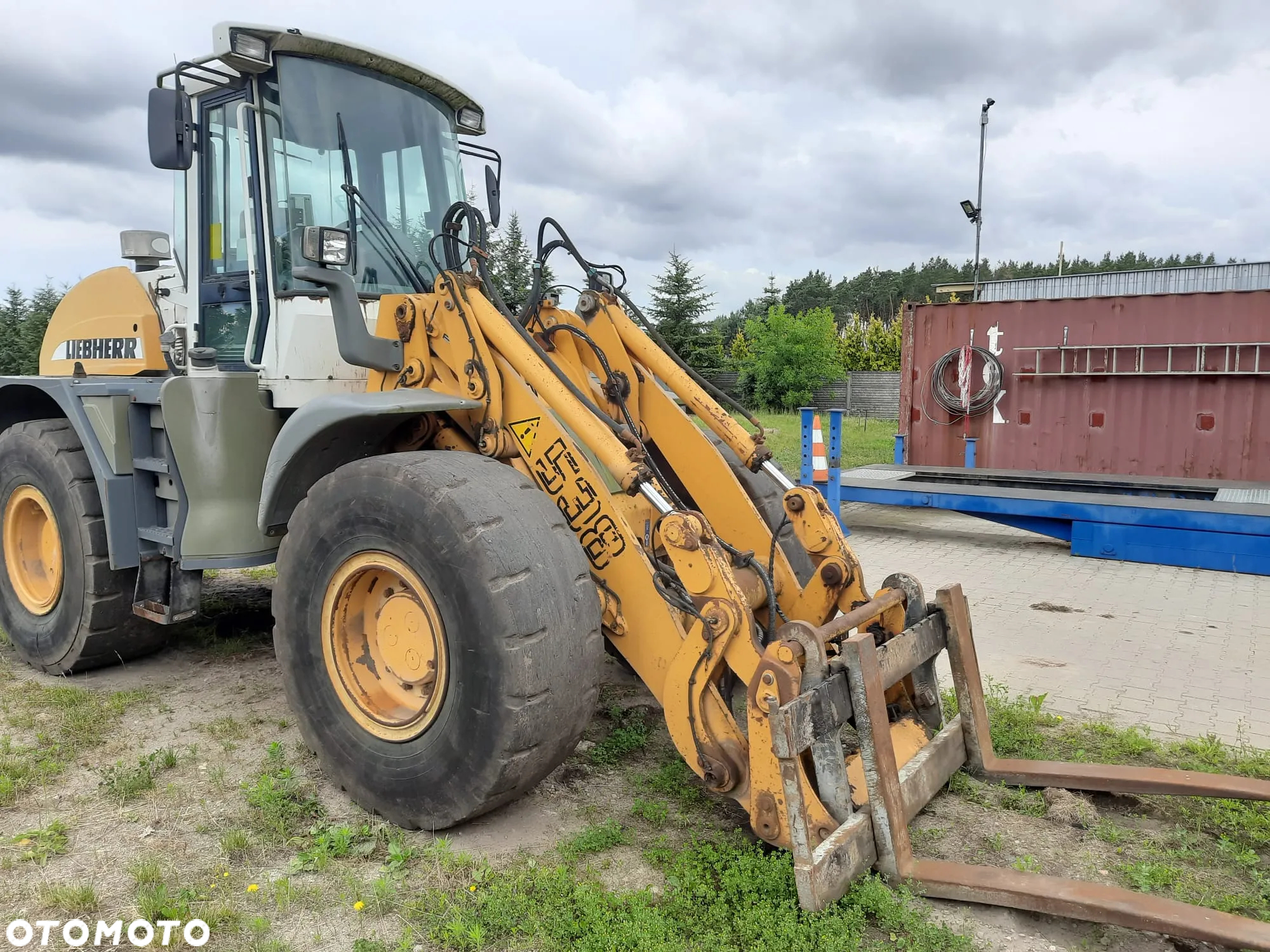 Liebherr 538 (2006r) 550 554 L 542 - 14