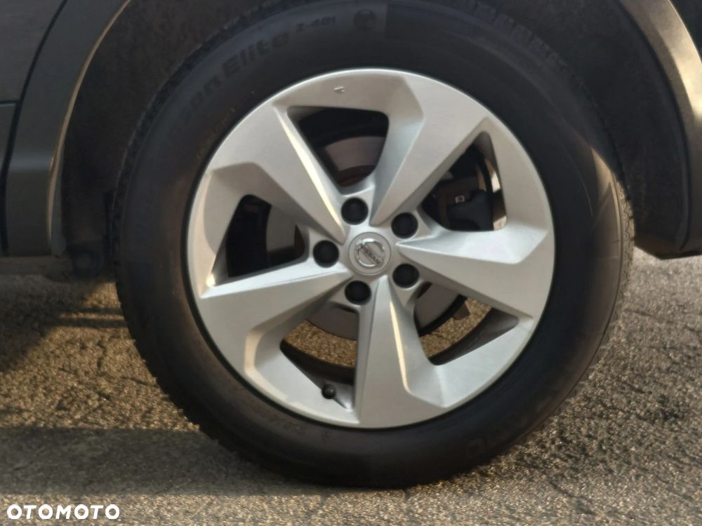 Nissan Qashqai - 35