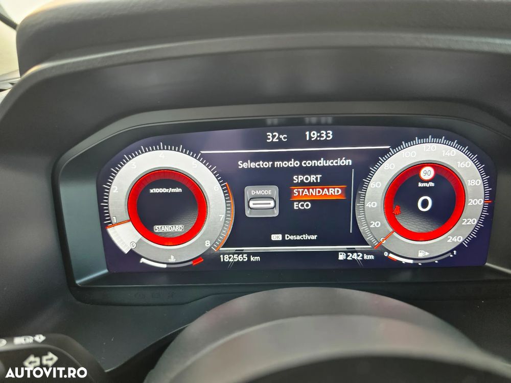 Nissan Qashqai - 12