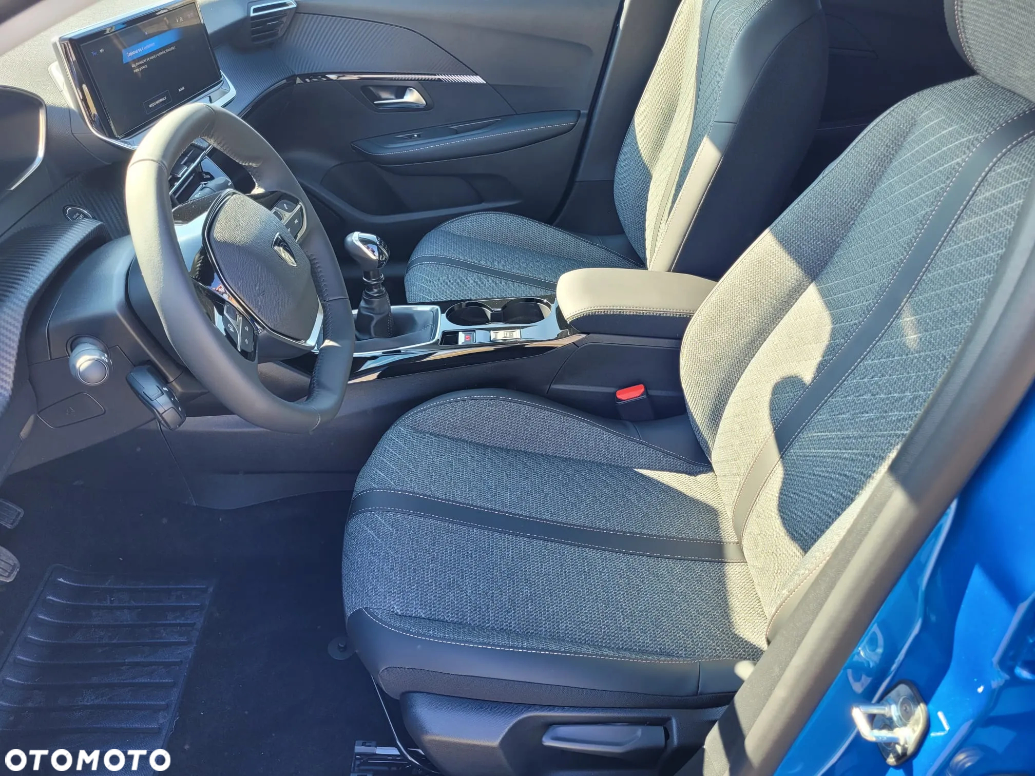Peugeot 208 1.2 PureTech Allure S&S - 13