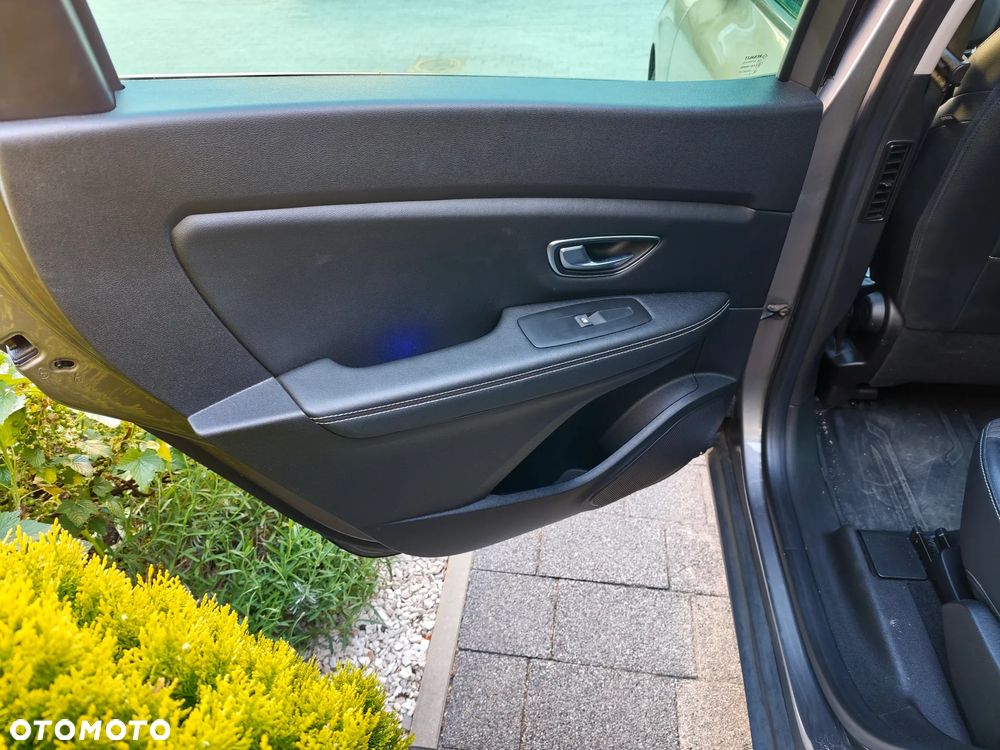 Renault Grand Scenic Gr 1.3 TCe FAP Intens - 25