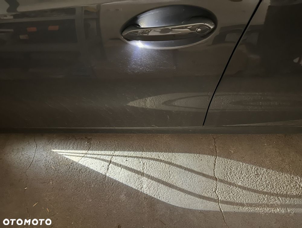 BMW Seria 3 320i Sport Line Shadow sport - 19