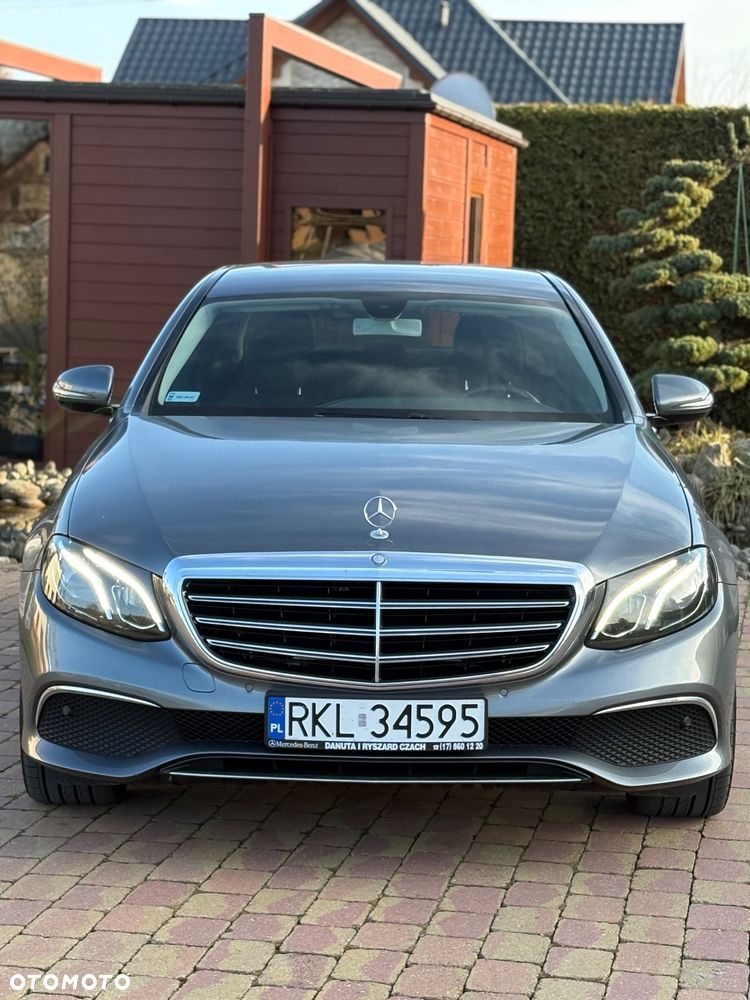 Mercedes-Benz Klasa E 220 d 9G-TRONIC - 12