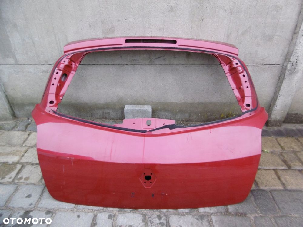 renault clio iii - klapa tylna - 1