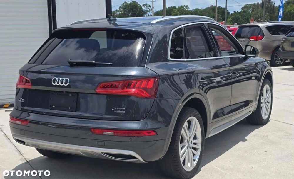 Audi Q5 2.0 TFSI Quattro Design S tronic - 3