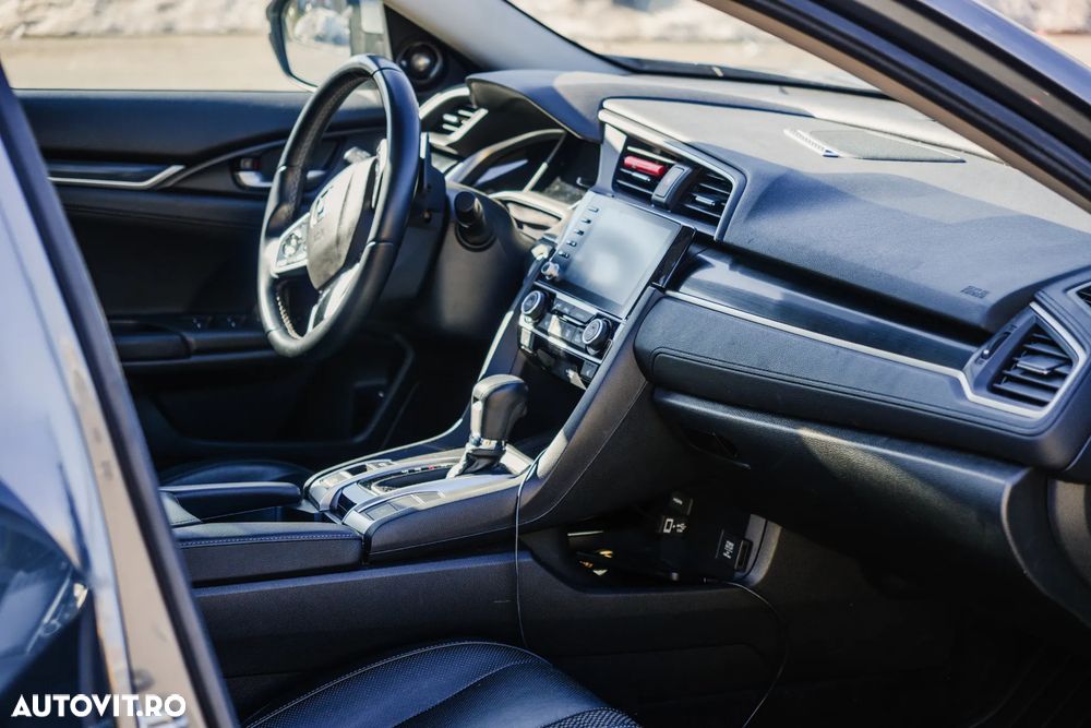 Honda Civic 1.5 VTEC Turbo CVT Executive - 13