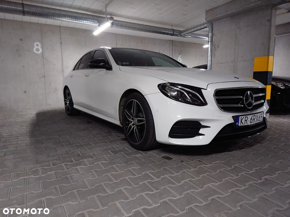 Mercedes-Benz Klasa E 300 9G-TRONIC - 7