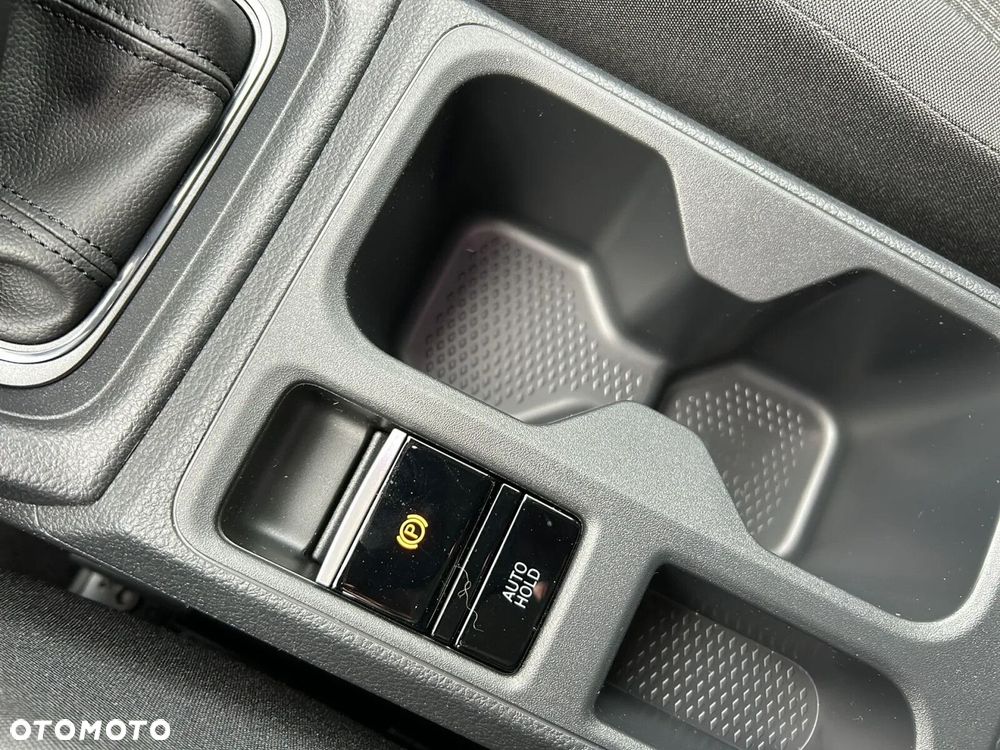 Volkswagen Caddy - 23