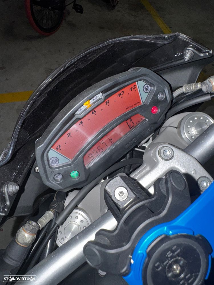 Ducati Monster ABS+ - 8