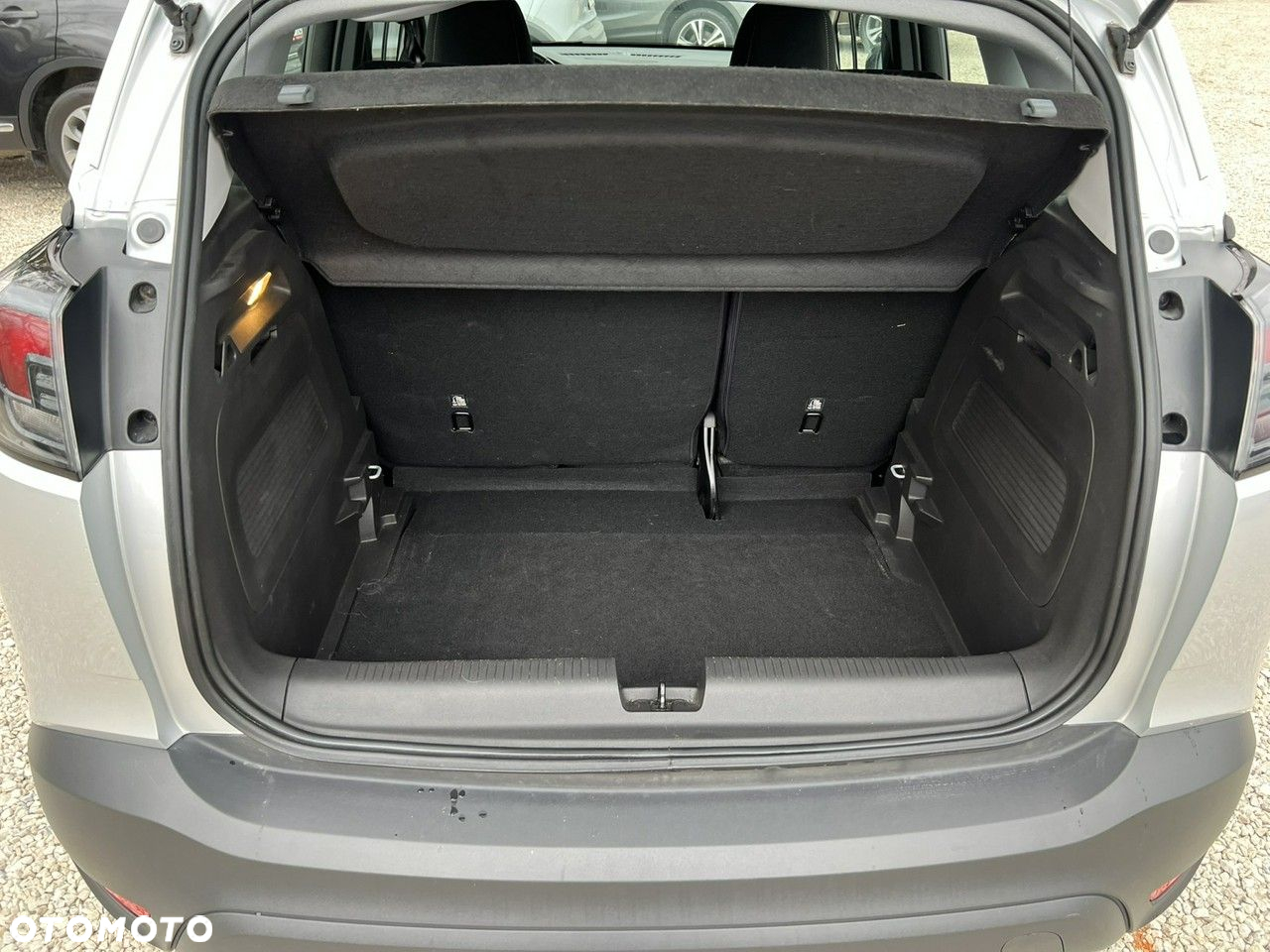 Opel Crossland X - 15