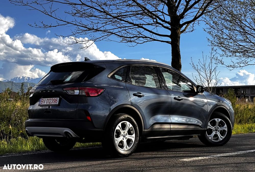 Ford Kuga - 4