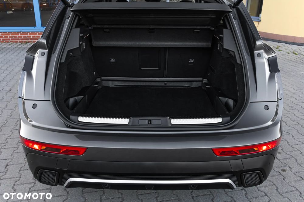 DS Automobiles DS 7 Crossback - 13