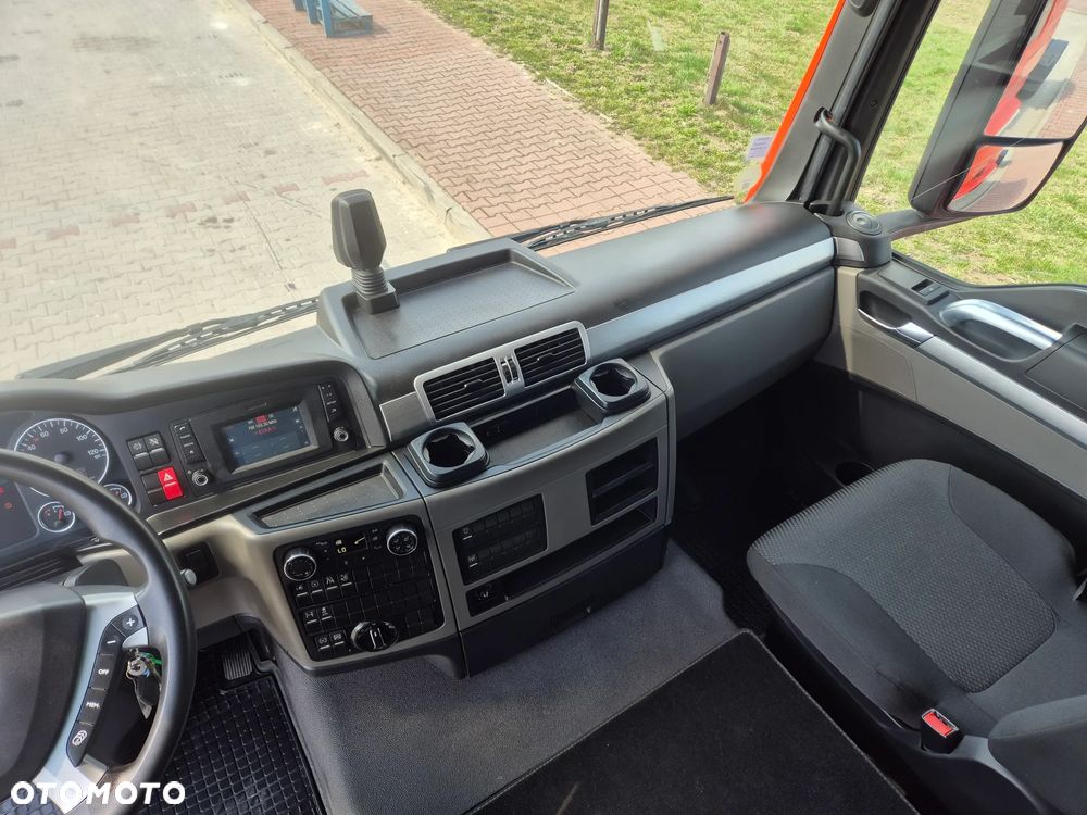 MAN TGS 18.460 364000 km RETARDER AUTOMAT 4x2 STANDARD SUPER STAN TGX 470 460 420 430 500 510 400 360 410 320 - 15