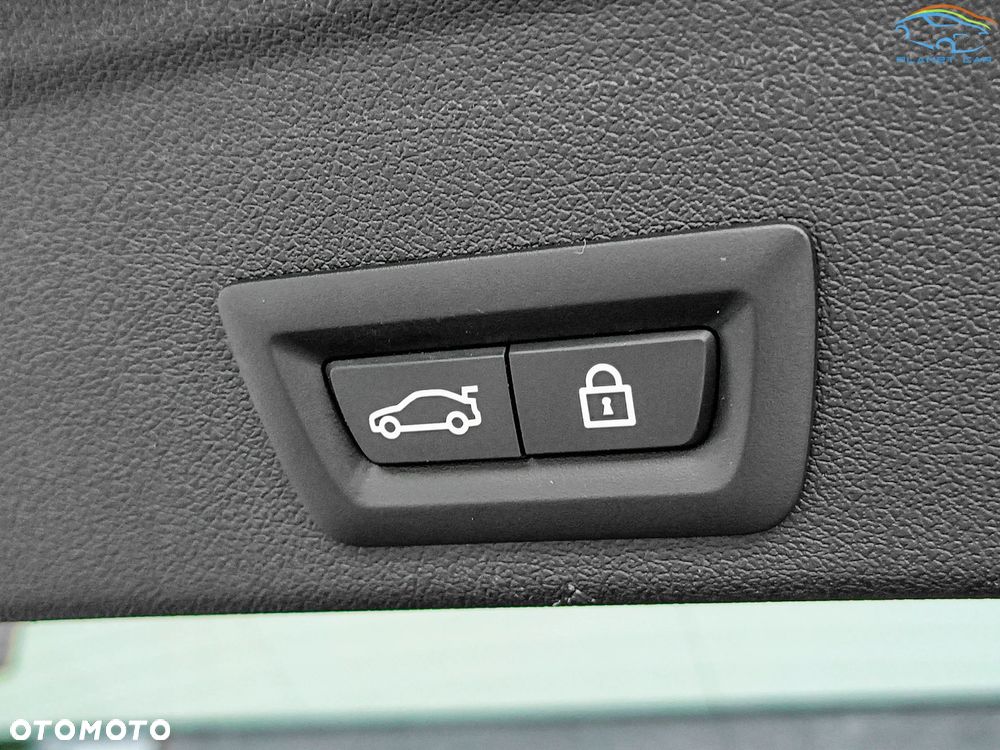 BMW X6 xDrive40d - 14